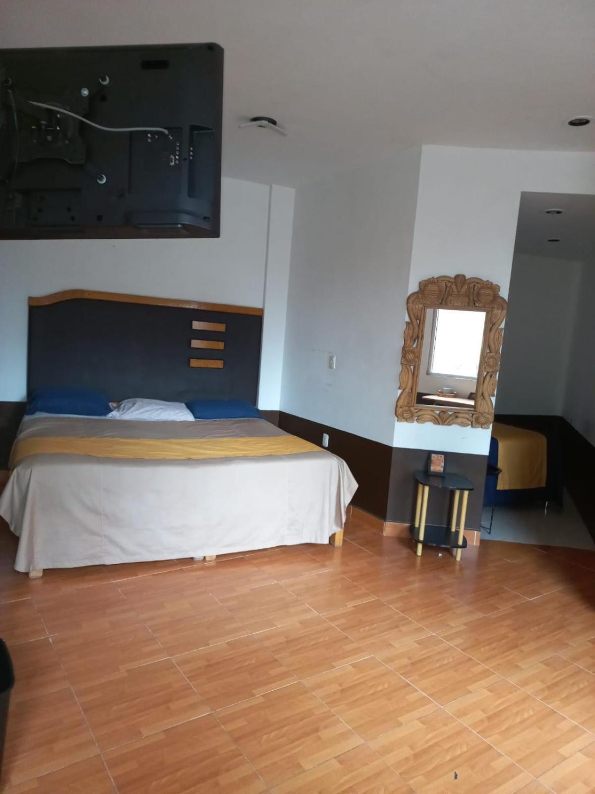 Hotel Alameda Maravatío Esterno foto