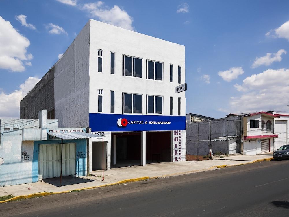 Hotel Alameda Maravatío Esterno foto